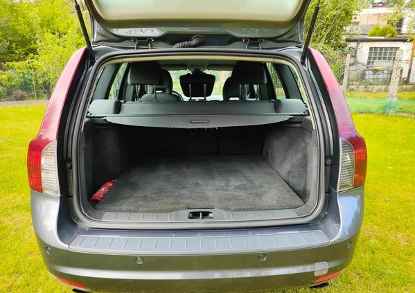Volvo V50 cena 21999 przebieg: 299121, rok produkcji 2012 z Sosnowiec małe 106